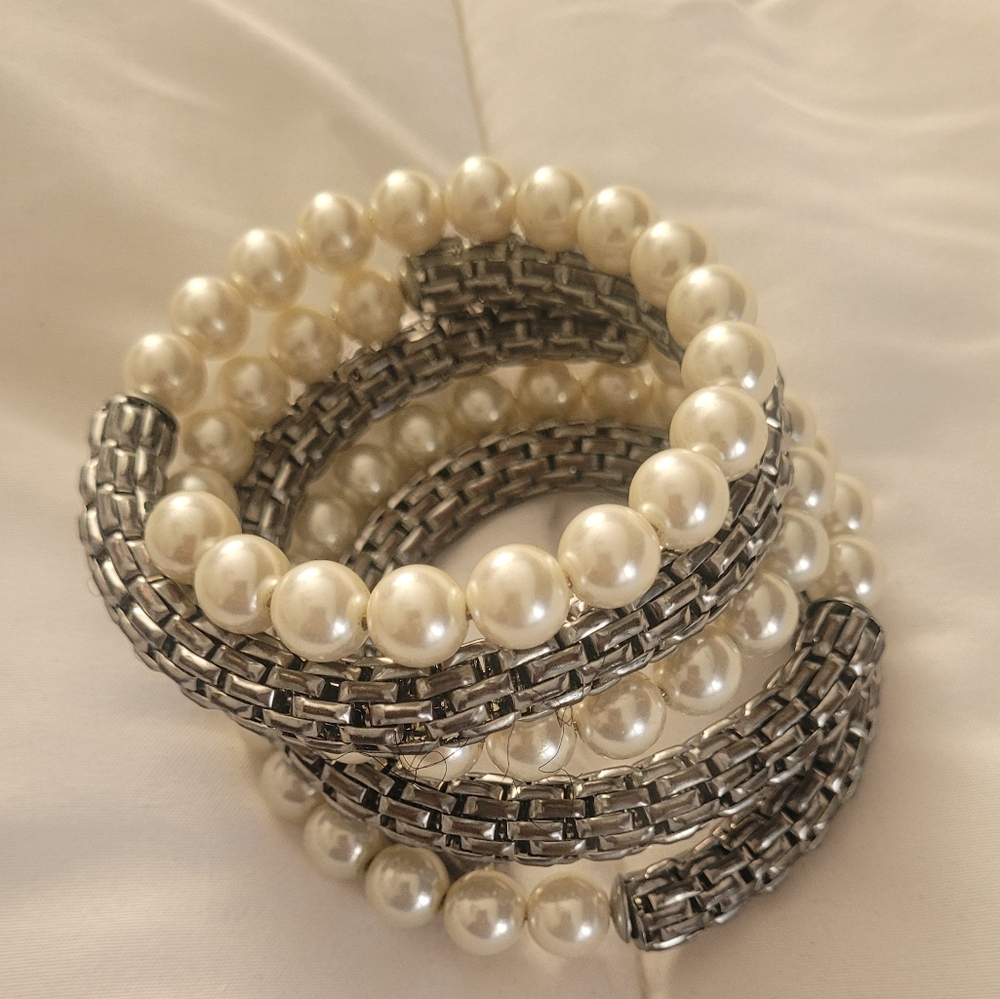 Pearls and Silver Bracelet